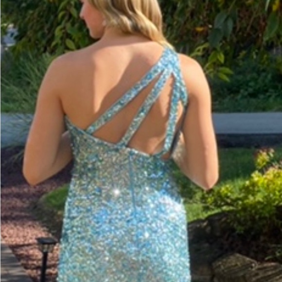 Sherri Hill Size 2 - Picture 2 of 2